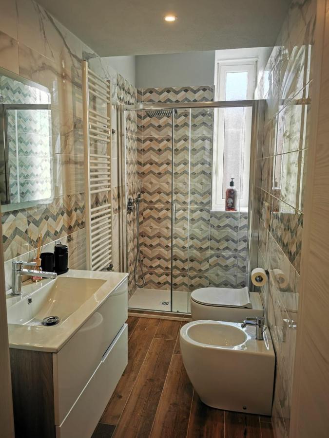 Platform Apartment La Spezia Luaran gambar